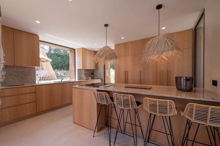 Azu048 - Villa moderna em Ramatuelle perto de Saint Tropez