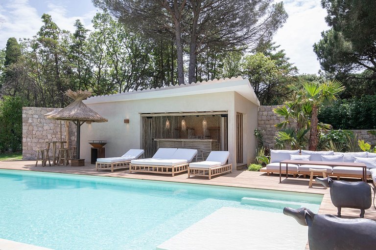 Azu048 - Villa moderna em Ramatuelle perto de Saint Tropez