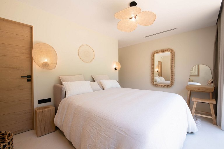 Azu048 - Villa moderne à Ramatuelle près de Saint Tropez