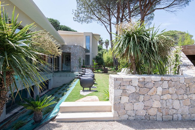 Azu048 - Villa moderna em Ramatuelle perto de Saint Tropez