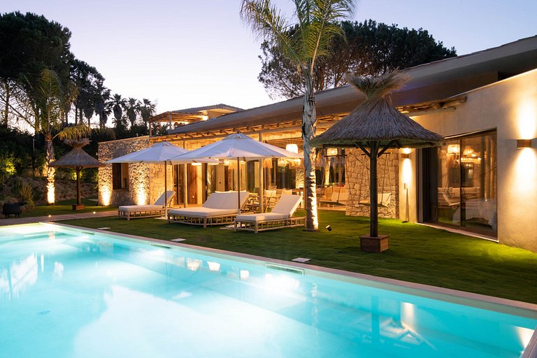 Azu048 - Villa moderne à Ramatuelle près de Saint Tropez