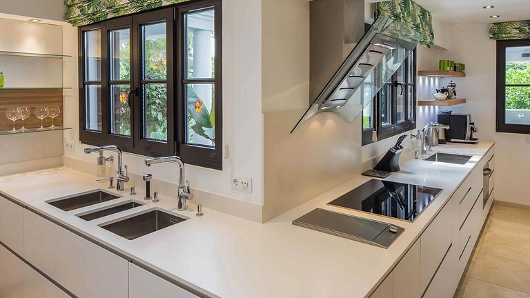 Alg019 - Villa en bord de mer en Algarve