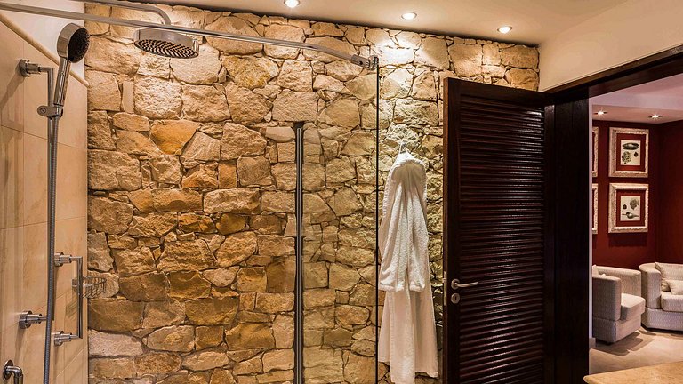 Alg019 - Oceanfront Villa in the Algarve