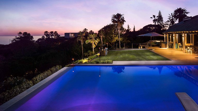 Alg019 - Oceanfront Villa in the Algarve