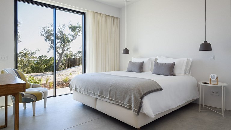 Com007 - Moderna villa na Comporta