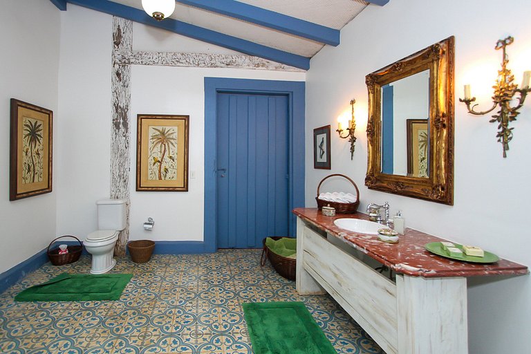 Itu001 - Exceptional 140-Hectare Country Estate with Pool ne