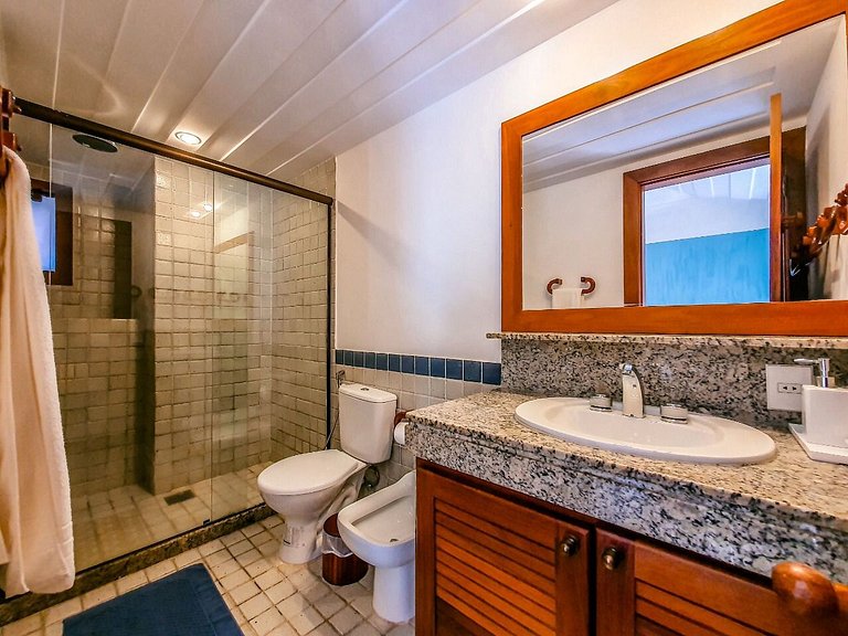 Buz057 - Exuberante casa frente al mar en Búzios