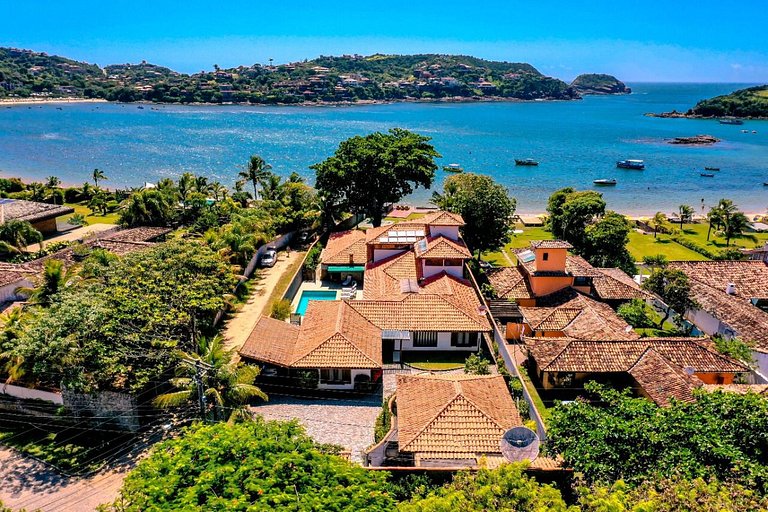 Buz057 - Exuberant beachfront house in Búzios