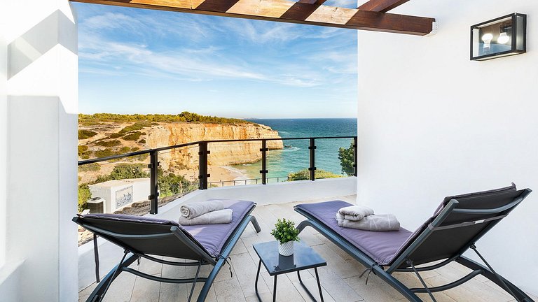 Alg024 - Villa de lujo con vista a la famosa Benagil