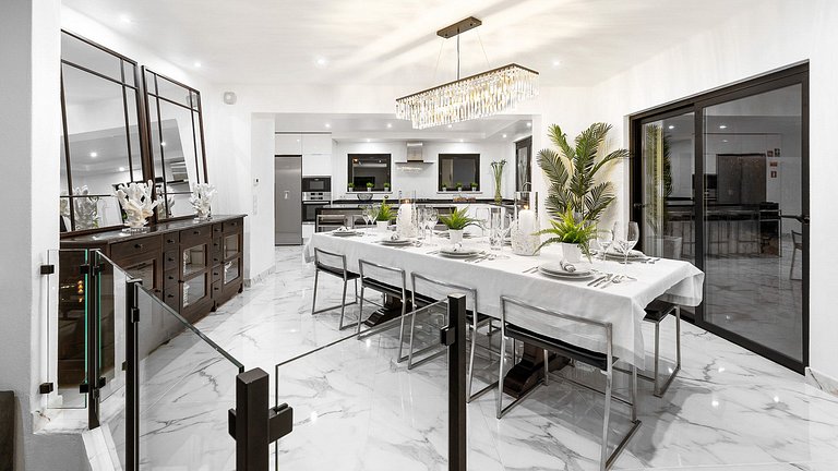 Alg024 - Villa de lujo con vista a la famosa Benagil