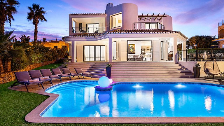 Alg024 - Luxuosa villa com vista famosa de Benagil