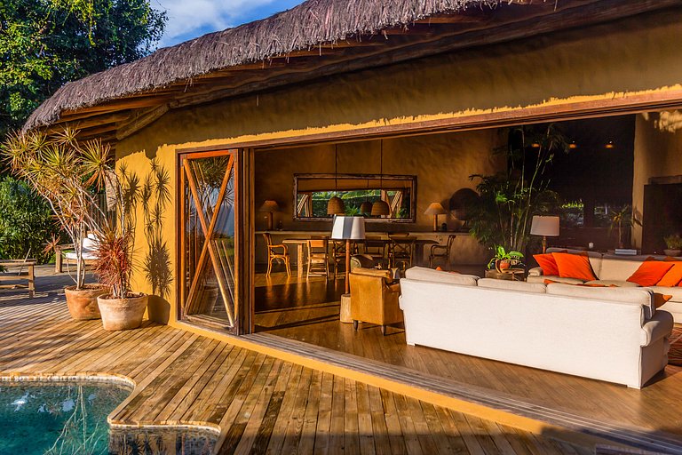 Bah066 - Hermosa casa con piscina y vista en Trancoso