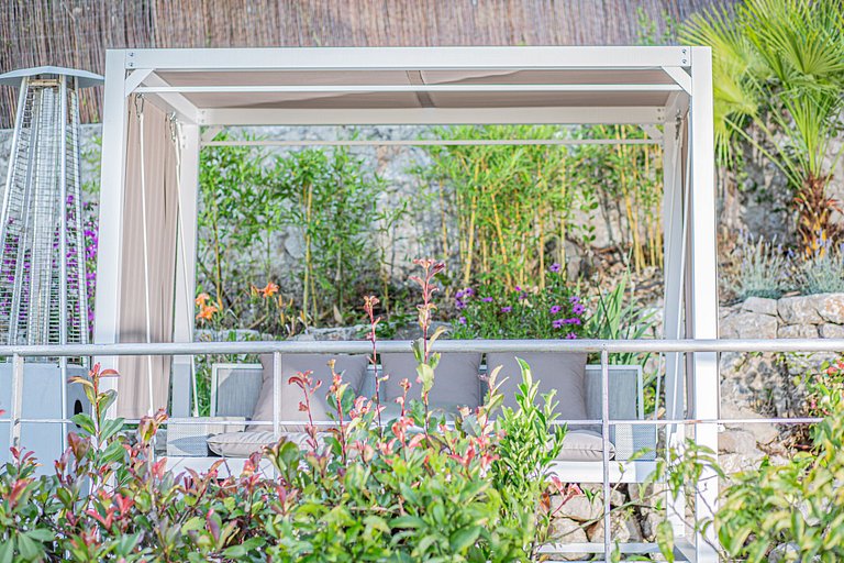 Azu050 - Linda villa com vista costeira em Cap d'Antibes