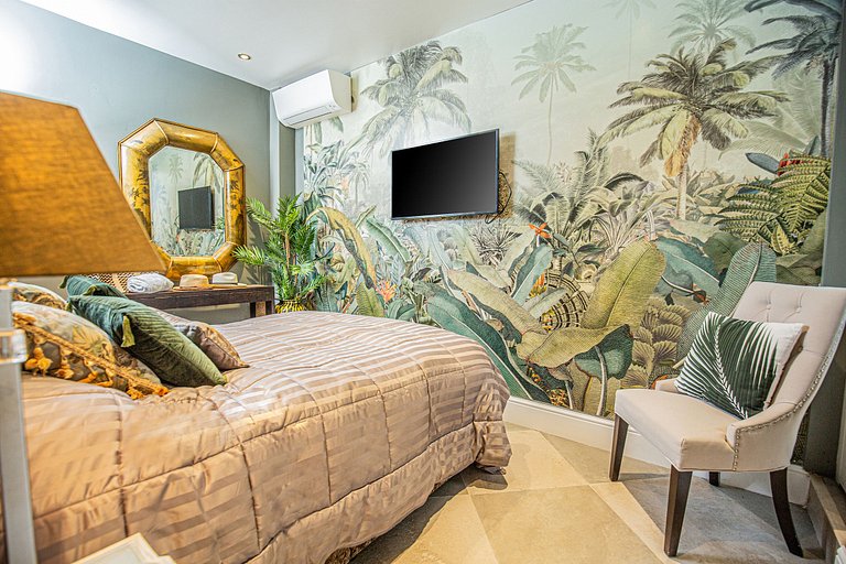 Azu050 - Linda villa com vista costeira em Cap d'Antibes