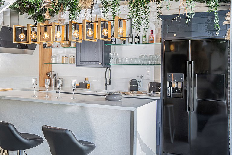 Azu050 - Hermosa villa con vista costera en Cap d'Antibes