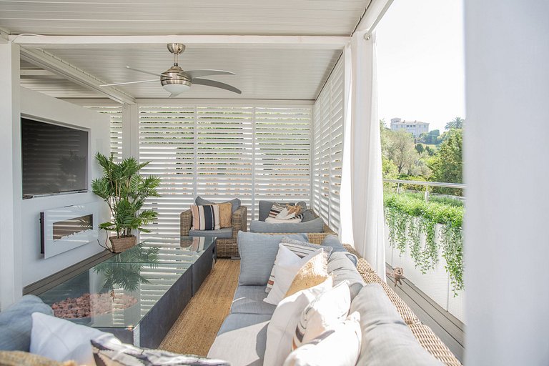 Azu050 - Hermosa villa con vista costera en Cap d'Antibes