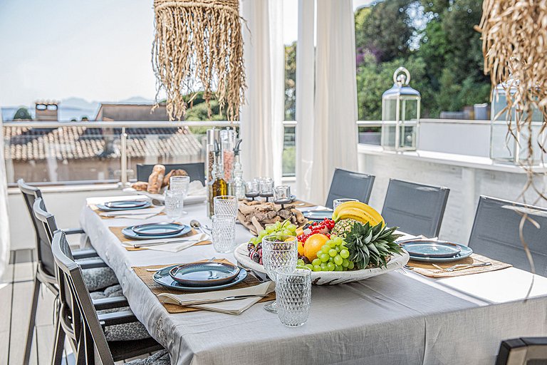 Azu050 - Linda villa com vista costeira em Cap d'Antibes