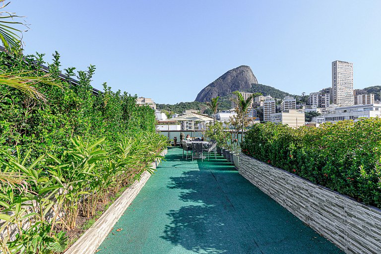 Rio018 - Beautiful triplex penthouse with pool in Leblon