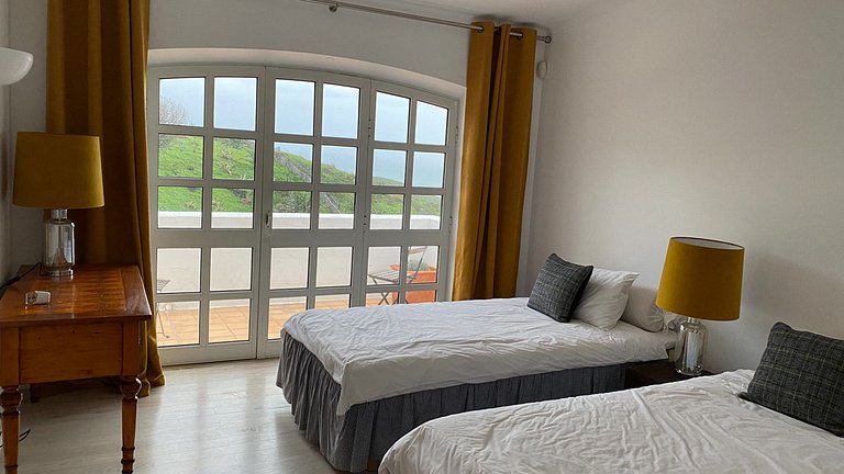Cas021 - Villa with a view of the Guincho Coastline