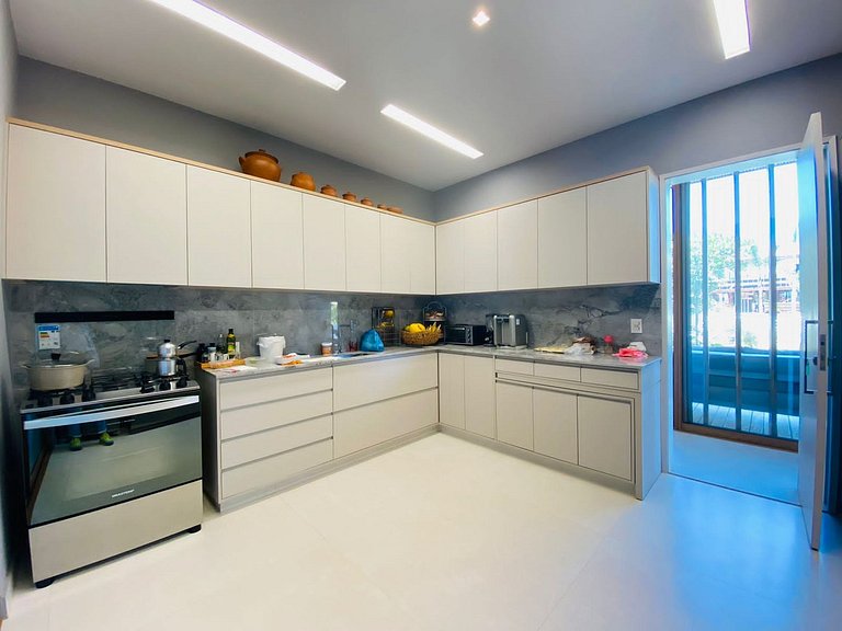 Bah420 - Linda casa em luxuoso condomínio na Praia do Forte