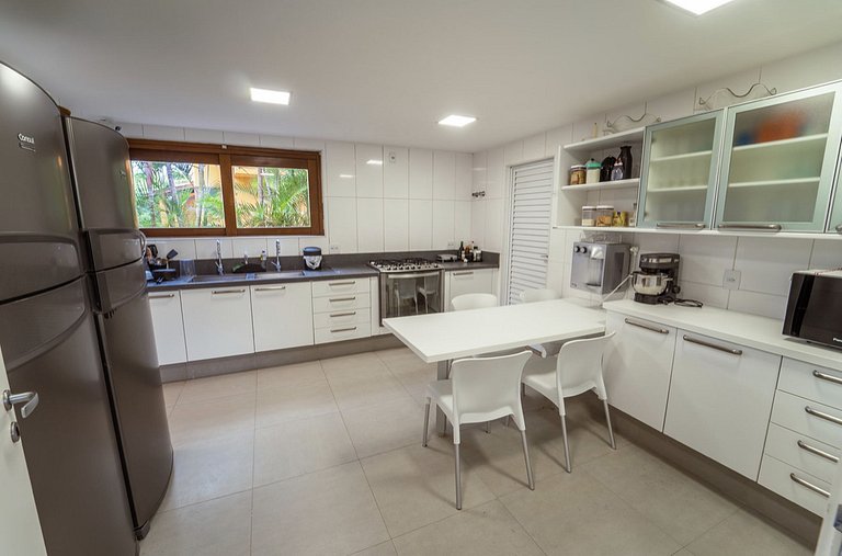 Bah430 - Fabuleuse oasis de 5 suites dans une copropriété à