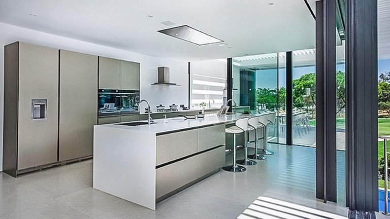 Alg026 - Villa ultra-moderne dans le quartier Golf Leste
