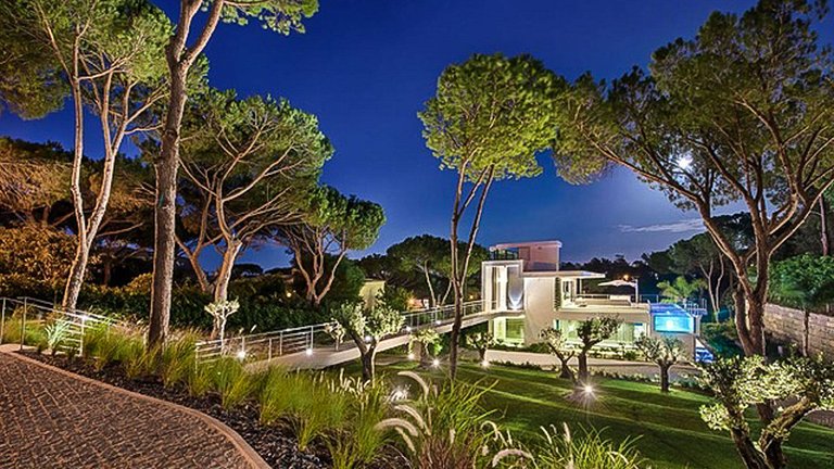 Alg026 - Villa ultra-moderne dans le quartier Golf Leste