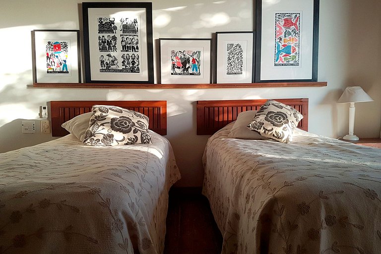 Sao100 - Elegant villa overlooking the sea in Ilhabela