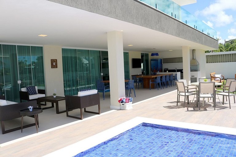 Bah441 - Casa de dos plantas en condominio de Guarajuba