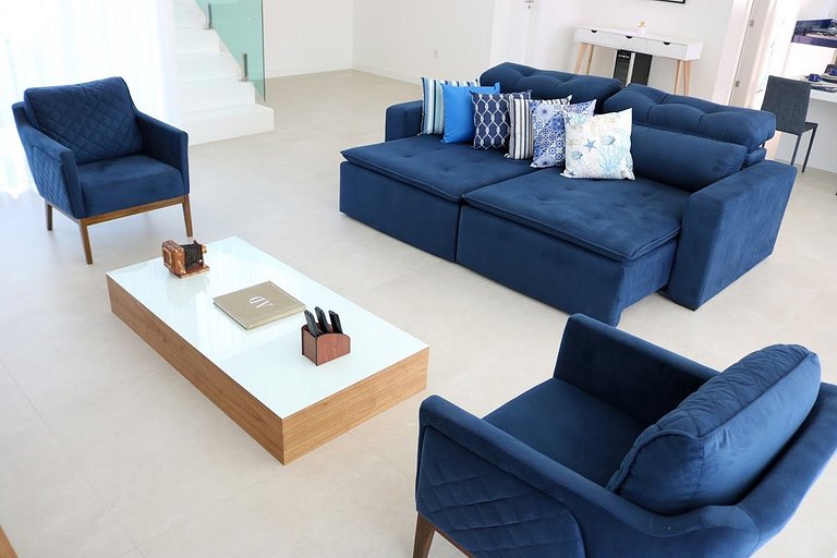 Bah441 - Casa de dos plantas en condominio de Guarajuba