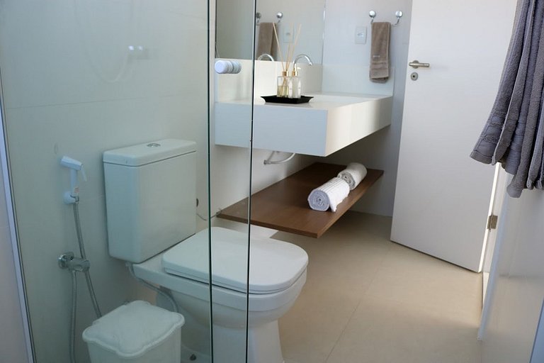 Bah441 - Villa en copropriété de deux étages à Guarajuba