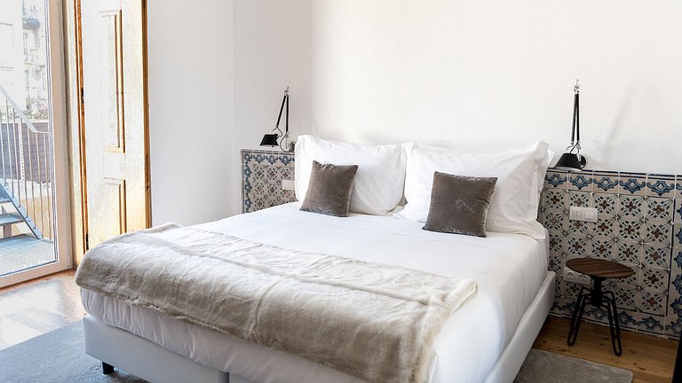 Lis006 - Luxury Lisbon apartment in Chiado