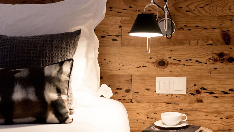 Lis006 - Luxury Lisbon apartment in Chiado