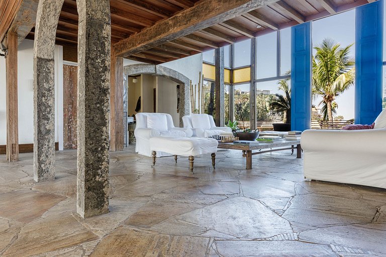 Rio591 - Villa in Joá with 5 suites and views of Barra