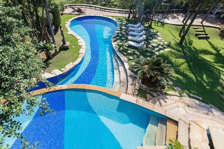 Rio591 - Villa in Joá with 5 suites and views of Barra