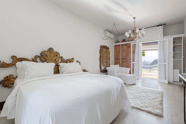 Rio591 - Villa in Joá with 5 suites and views of Barra