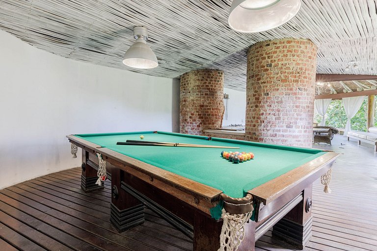 Rio591 - Villa in Joá with 5 suites and views of Barra