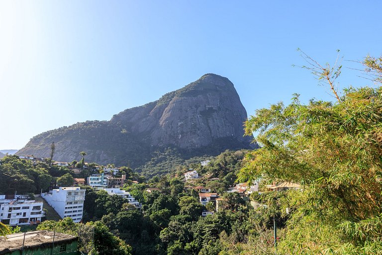 Rio591 - Villa in Joá with 5 suites and views of Barra