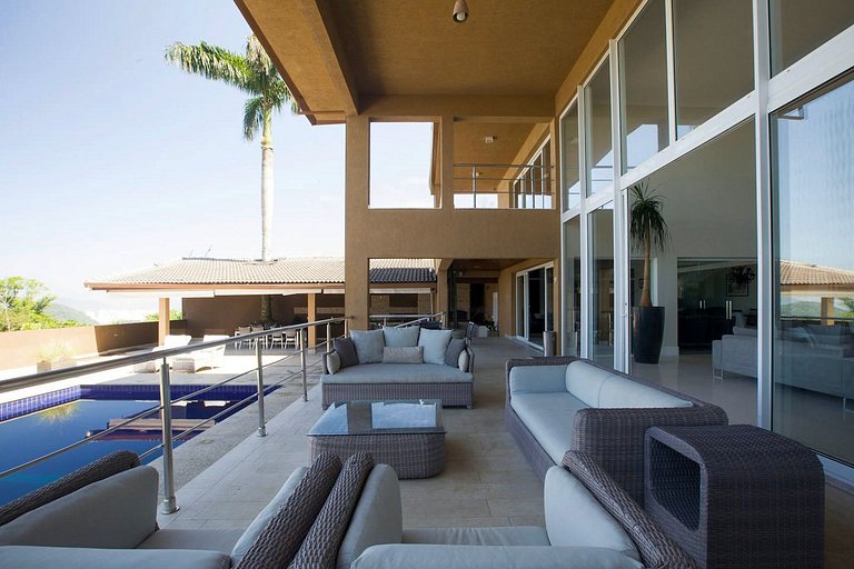 Gua004 - Mansão con vista espetacular no alto do Guarujá