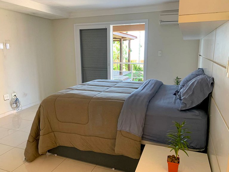 Gua004 - Manoir avec vue spectaculaire au sommet de Guarujá