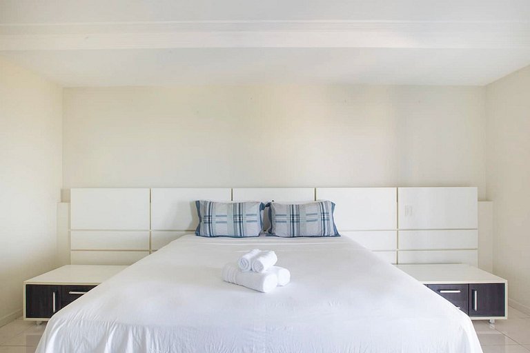 Gua004 - Mansão con vista espetacular no alto do Guarujá