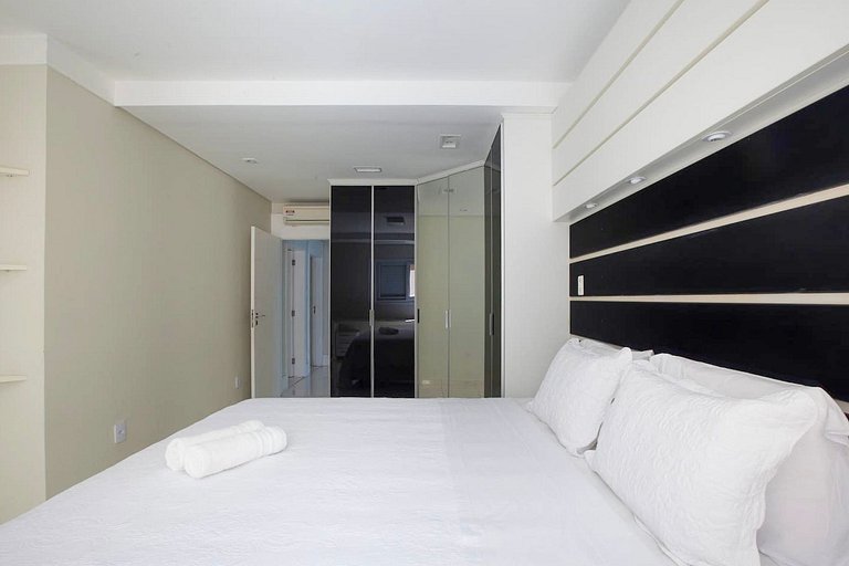 Gua004 - Mansión con espectacular vista en lo alto de Guaruj