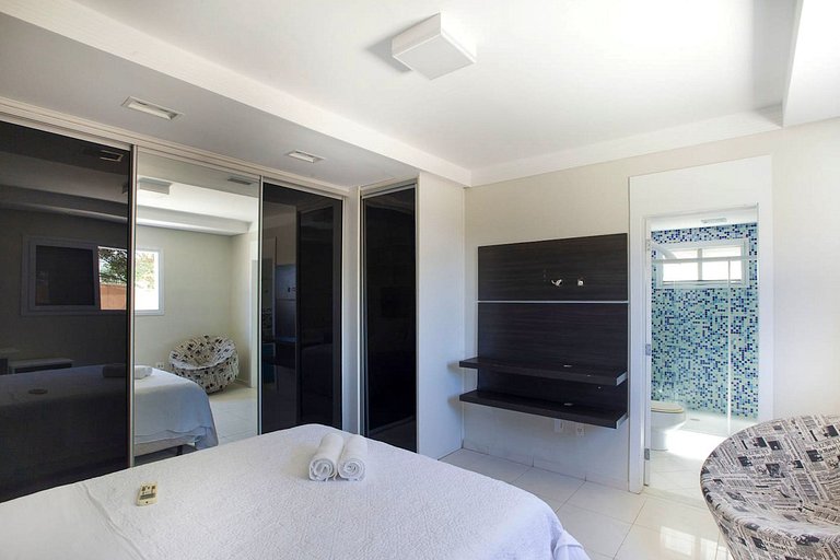 Gua004 - Manoir avec vue spectaculaire au sommet de Guarujá