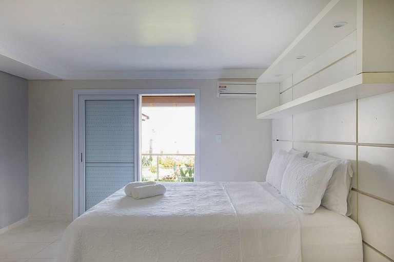 Gua004 - Mansion with stunning views at the top of Guarujá
