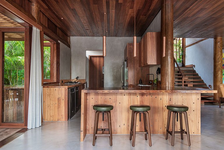 Bah172 - Propriété en bord de mer et entourée de nature à It