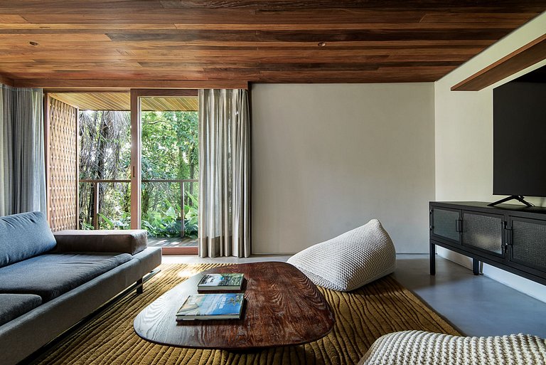 Bah172 - Propriété en bord de mer et entourée de nature à It