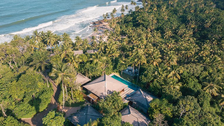 Bah172 - Villa à beira-mar imersa na natureza em Itacaré