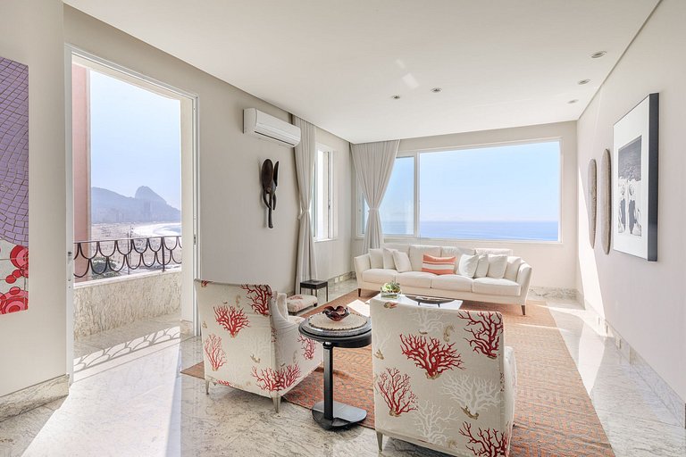 Rio394 - Charmoso apartamento beira-mar em Copacabana