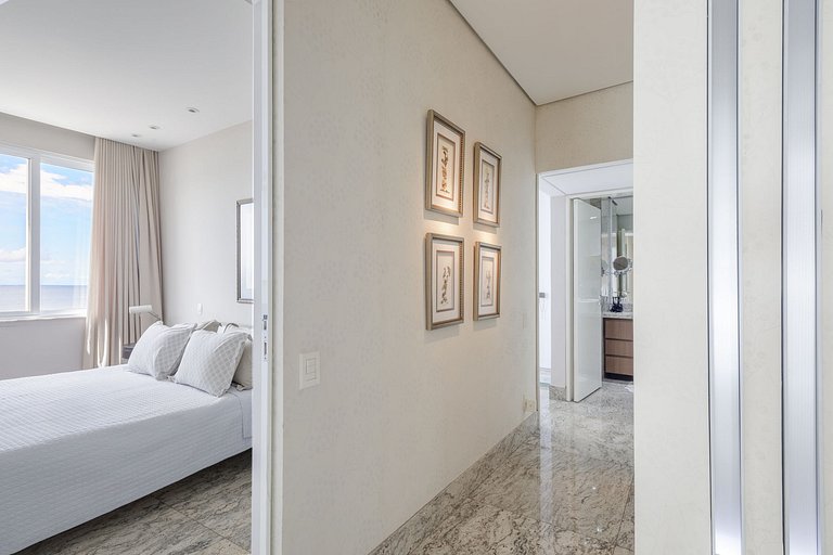 Rio394 - Charming beachfront apartment in Copacabana