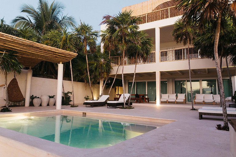 Tul047 - Fantástica casa de playa de 4 cuartos en Tulum